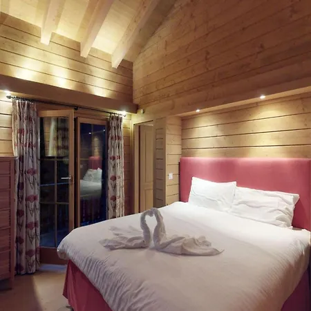 Majestic In The Heart Of Mountains Chalet *