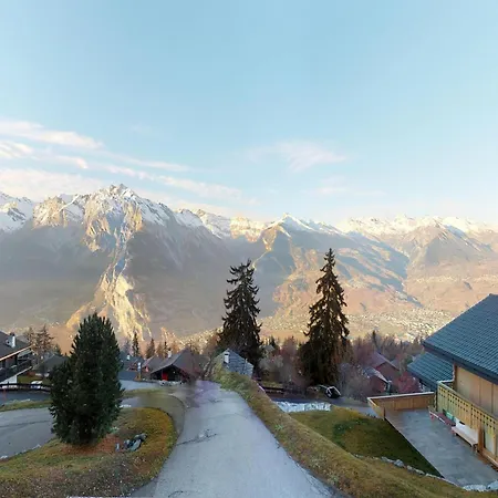 Majestic In The Heart Of Mountains Chalet