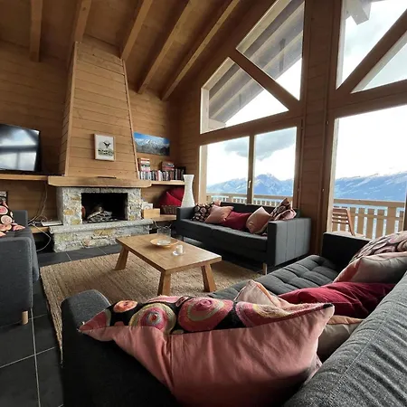 Chalet Majestic In The Heart Of Mountains